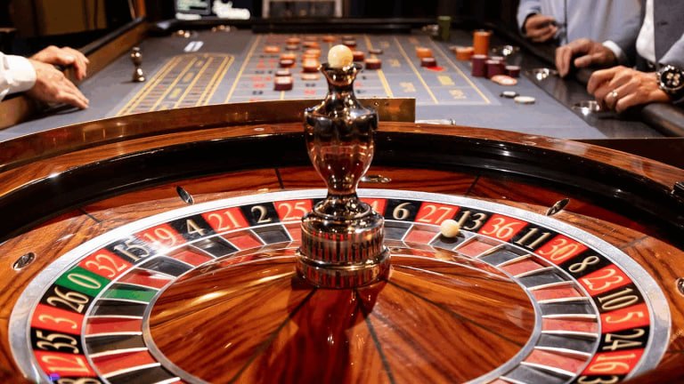 Online Card Games Poker Blackjack Baccarat ကတ်ဂိမ်းများ ကစားသမားများ